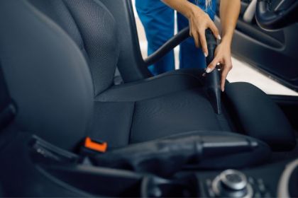 pulizia-interni-auto-faidate-5.jpg
